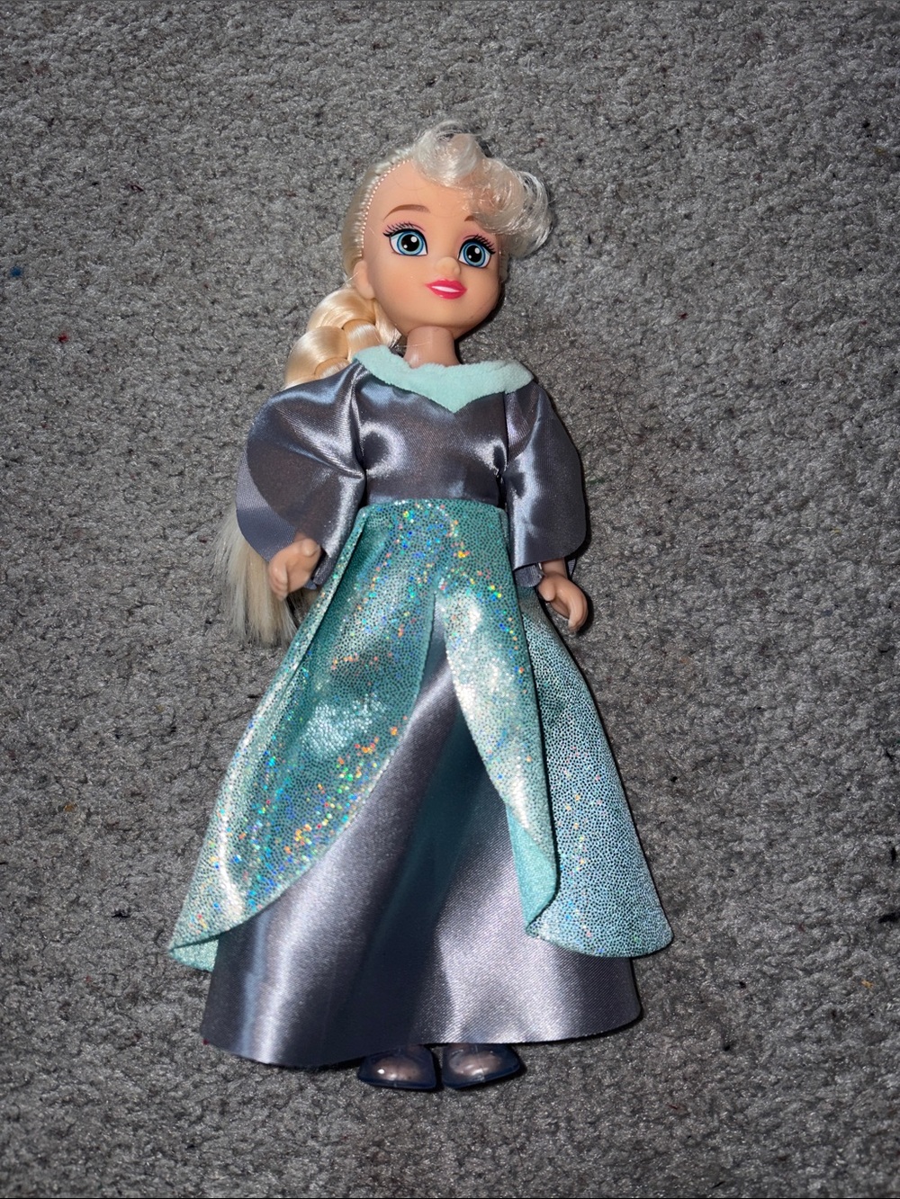 Off Brand Elsa Doll